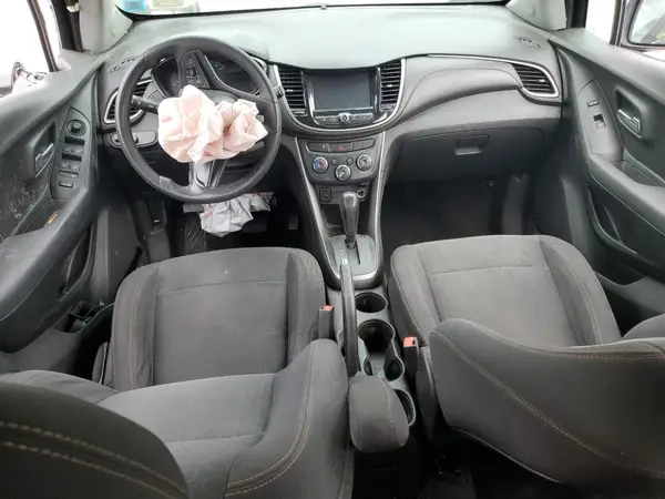 3GNCJKSB7HL186954 2017 CHEVROLET TRAX - Image 8