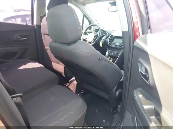 3GNCJKSB7HL190986 2017 CHEVROLET TRAX - Image 8