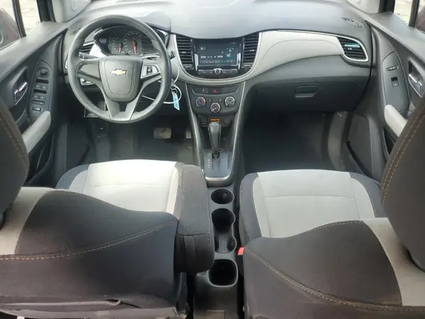 3GNCJKSB7HL205485 2017 CHEVROLET TRAX - Image 8