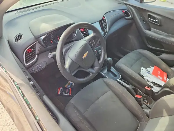 3GNCJKSB7HL206989 2017 CHEVROLET TRAX - Image 8