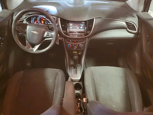 3GNCJKSB7HL238535 2017 CHEVROLET TRAX - Image 8