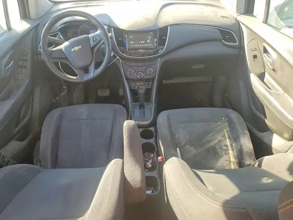 3GNCJKSB7HL251916 2017 CHEVROLET TRAX - Image 8
