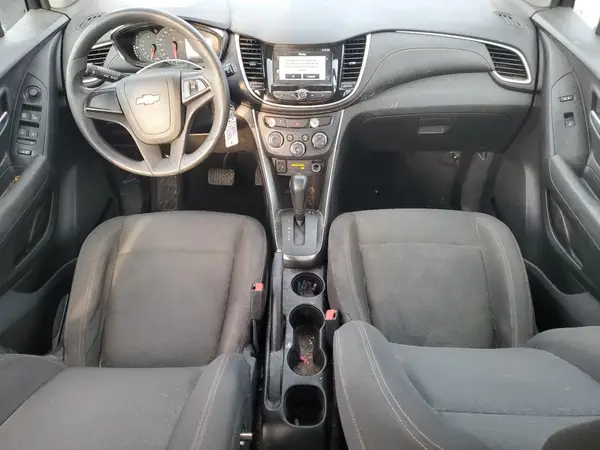 3GNCJKSB7HL278727 2017 CHEVROLET TRAX - Image 8