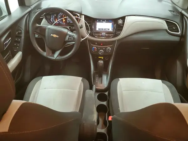 3GNCJKSB7HL281028 2017 CHEVROLET TRAX - Image 8