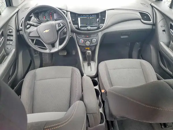 3GNCJKSB7JL414120 2018 CHEVROLET TRAX - Image 8