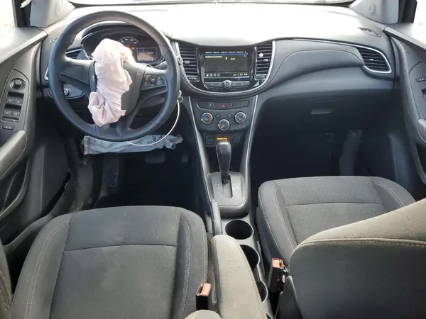 3GNCJKSB7KL118399 2019 CHEVROLET TRAX - Image 8