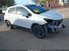 3GNCJKSB7KL120525 2019 CHEVROLET TRAX