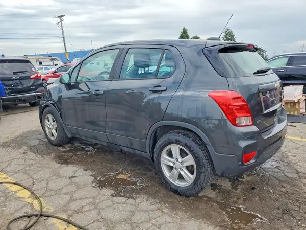3GNCJKSB7KL253530 2019 CHEVROLET TRAX - Image 2