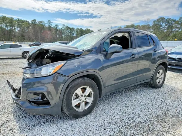 3GNCJKSB7KL261949 2019 CHEVROLET TRAX - Image 1