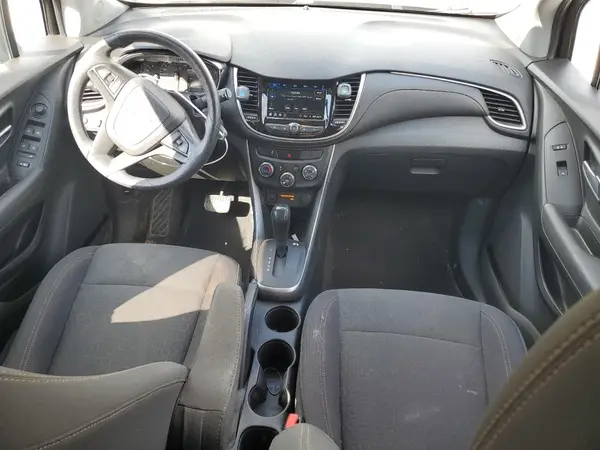 3GNCJKSB7KL280789 2019 CHEVROLET TRAX - Image 8