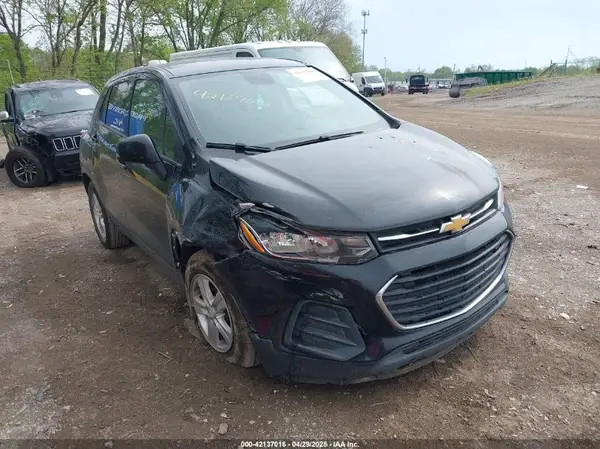 3GNCJKSB7KL287810 2019 CHEVROLET TRAX - Image 1
