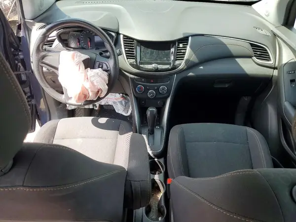 3GNCJKSB7KL312009 2019 CHEVROLET TRAX - Image 8