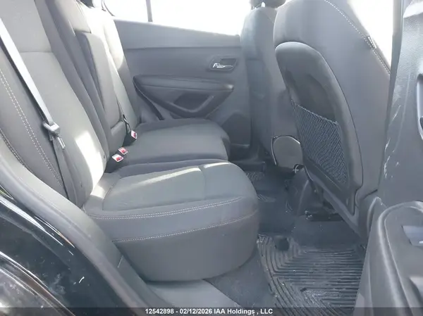 3GNCJKSB7KL339890 2019 CHEVROLET TRAX - Image 8