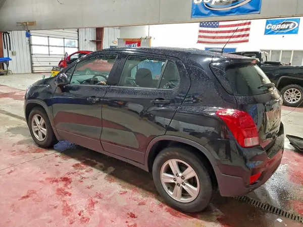 3GNCJKSB7KL354020 2019 CHEVROLET TRAX - Image 2