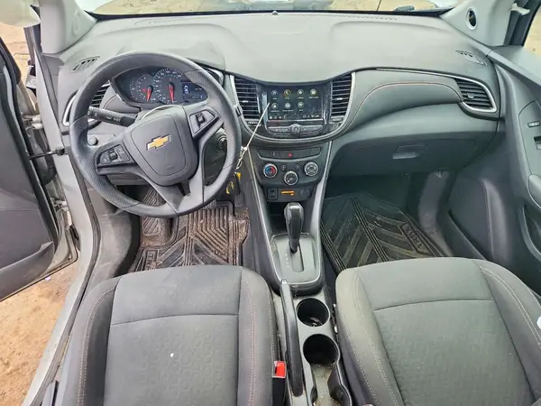 3GNCJKSB7KL367222 2019 CHEVROLET TRAX - Image 8
