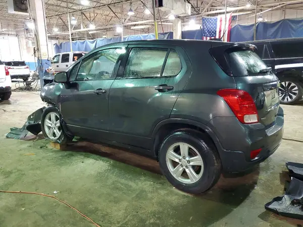 3GNCJKSB7KL395294 2019 CHEVROLET TRAX - Image 2