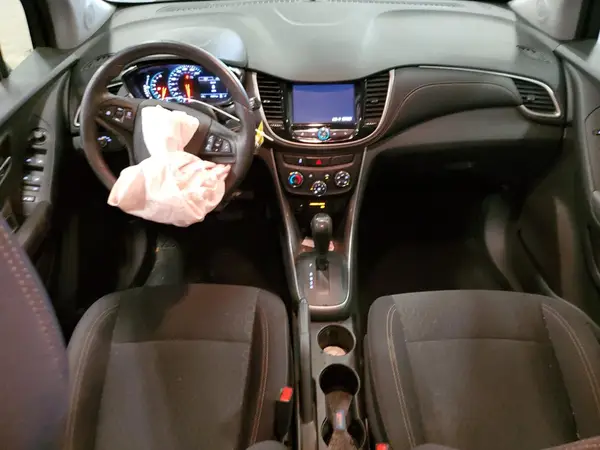 3GNCJKSB7LL118467 2020 CHEVROLET TRAX - Image 8