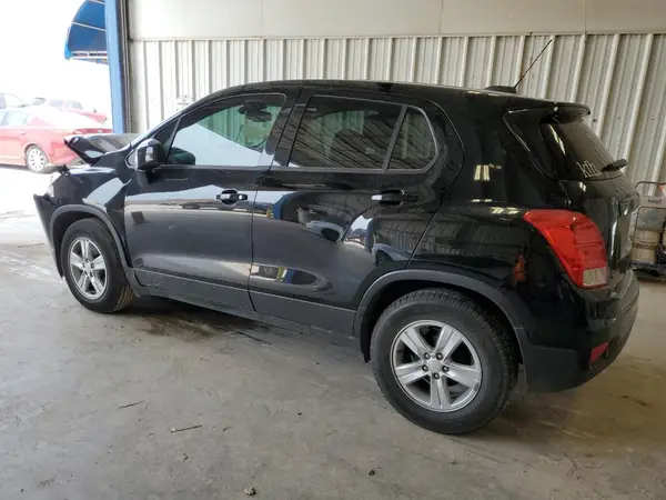 3GNCJKSB7LL126780 2020 CHEVROLET TRAX - Image 2