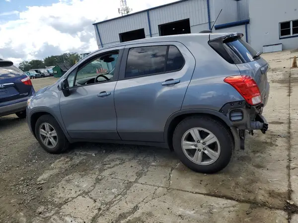 3GNCJKSB7LL150920 2020 CHEVROLET TRAX - Image 2