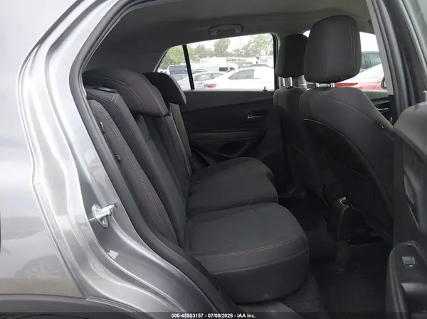 3GNCJKSB7LL166471 2020 CHEVROLET TRAX - Image 8