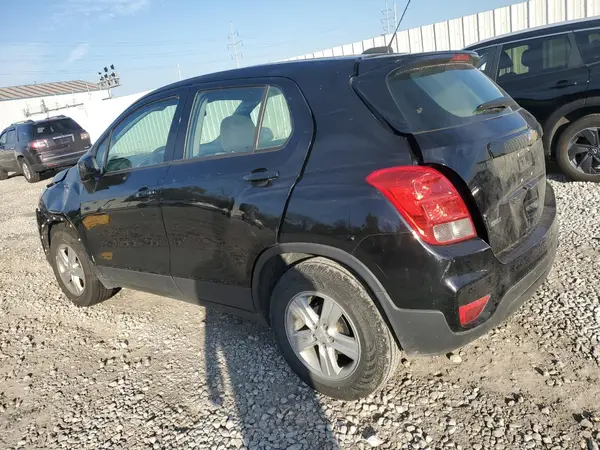 3GNCJKSB7LL171413 2020 CHEVROLET TRAX - Image 2