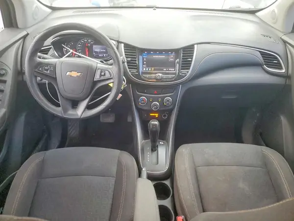 3GNCJKSB7LL190866 2020 CHEVROLET TRAX - Image 8