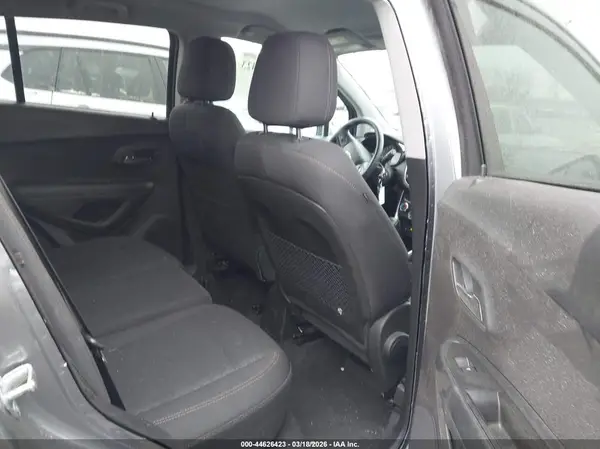 3GNCJKSB7LL242285 2020 CHEVROLET TRAX - Image 8