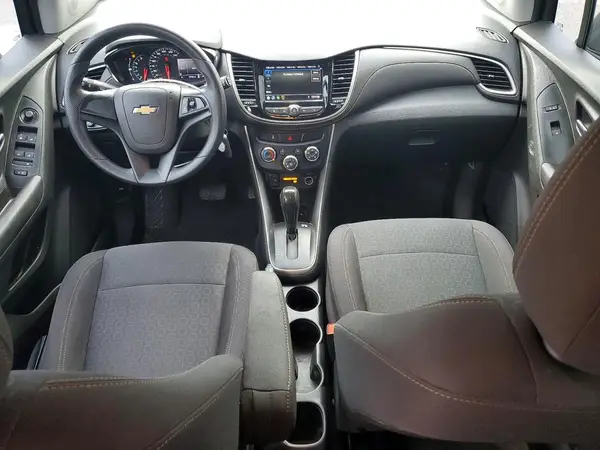 3GNCJKSB7LL271740 2020 CHEVROLET TRAX - Image 8