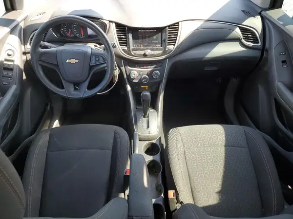 3GNCJKSB7LL274671 2020 CHEVROLET TRAX - Image 8