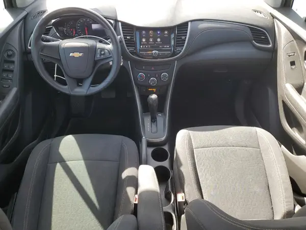 3GNCJKSB7LL307068 2020 CHEVROLET TRAX - Image 8