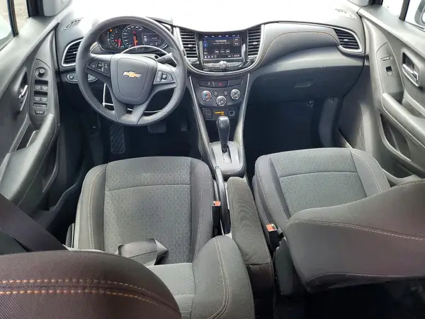 3GNCJKSB7LL331368 2020 CHEVROLET TRAX - Image 8