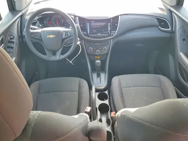 3GNCJKSB7LL337946 2020 CHEVROLET TRAX - Image 8