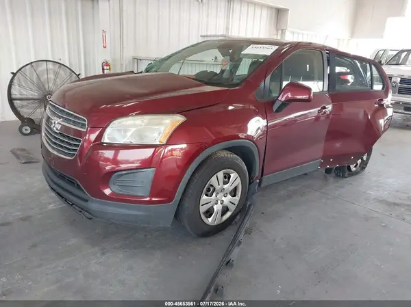 3GNCJKSB8GL129208 2016 CHEVROLET TRAX - Image 2