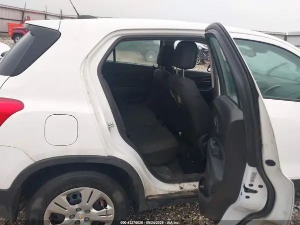 3GNCJKSB8GL198447 2016 CHEVROLET TRAX - Image 8