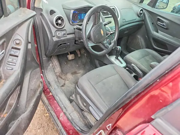 3GNCJKSB8GL218681 2016 CHEVROLET TRAX - Image 8