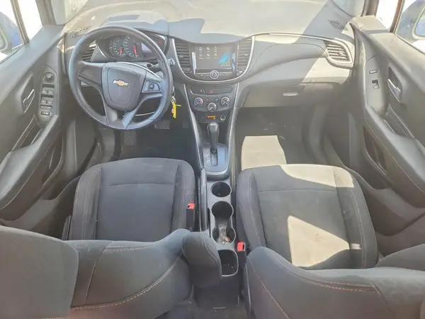 3GNCJKSB8HL142106 2017 CHEVROLET TRAX - Image 8