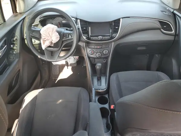 3GNCJKSB8HL146057 2017 CHEVROLET TRAX - Image 8