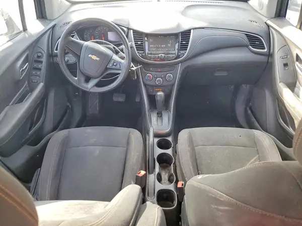 3GNCJKSB8HL267770 2017 CHEVROLET TRAX - Image 8