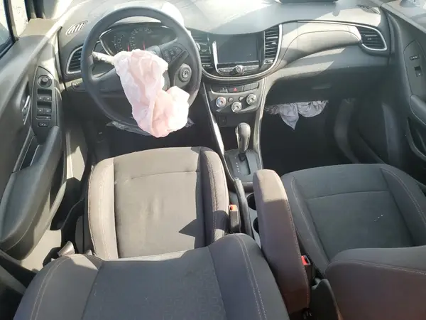 3GNCJKSB8HL272855 2017 CHEVROLET TRAX - Image 8