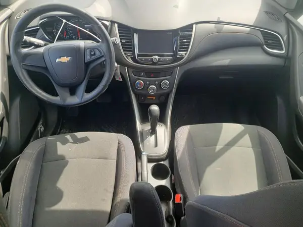 3GNCJKSB8HL278817 2017 CHEVROLET TRAX - Image 8