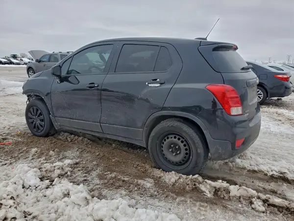 3GNCJKSB8JL169618 2018 CHEVROLET TRAX - Image 2