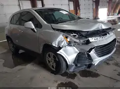 3GNCJKSB8JL220860 2018 CHEVROLET TRAX