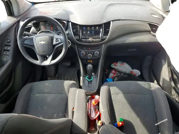 3GNCJKSB8JL220969 2018 CHEVROLET TRAX - Image 8