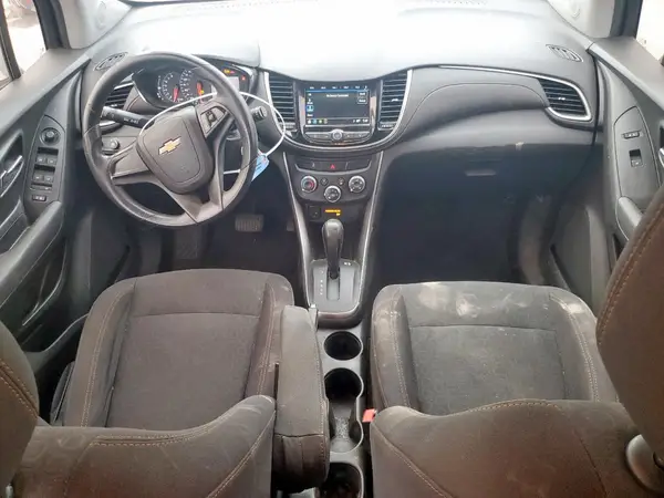 3GNCJKSB8JL222429 2018 CHEVROLET TRAX - Image 8