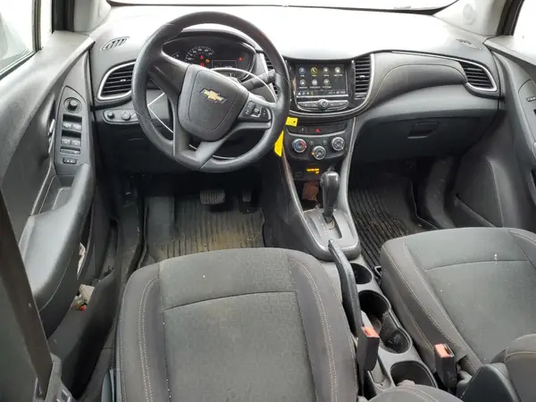 3GNCJKSB8JL385209 2018 CHEVROLET TRAX - Image 8