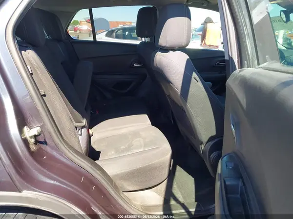 3GNCJKSB8JL395190 2018 CHEVROLET TRAX - Image 8