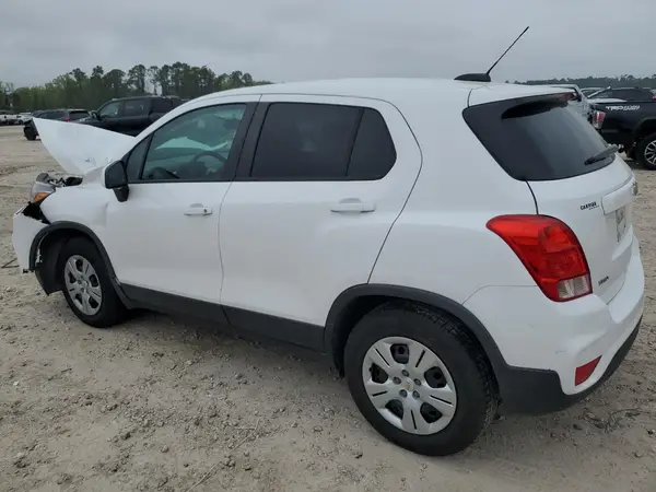 3GNCJKSB8KL170821 2019 CHEVROLET TRAX - Image 2