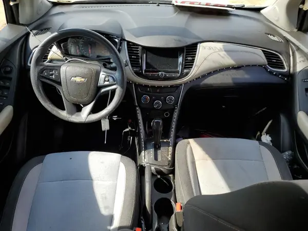 3GNCJKSB8KL177168 2019 CHEVROLET TRAX - Image 8