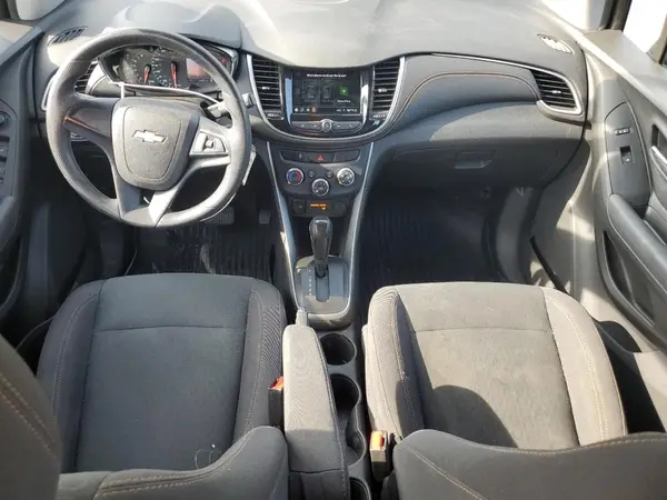 3GNCJKSB8KL222187 2019 CHEVROLET TRAX - Image 8