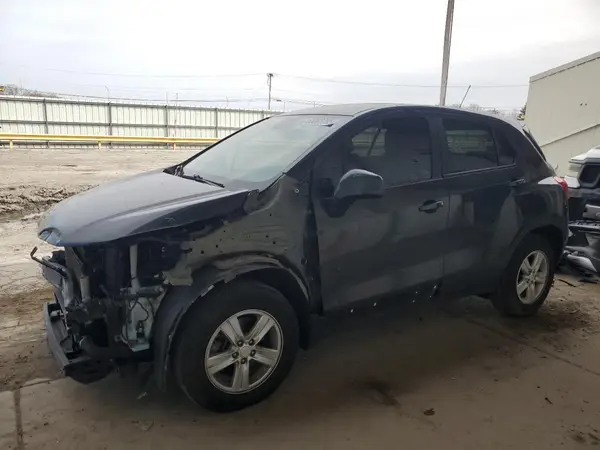 3GNCJKSB8KL255500 2019 CHEVROLET TRAX - Image 1